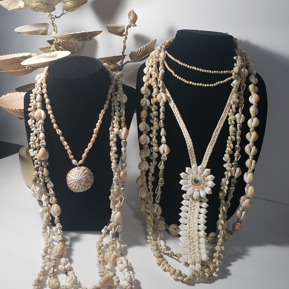 Gorgeous Bundle 9 Items, Shell Necklaces - image 6